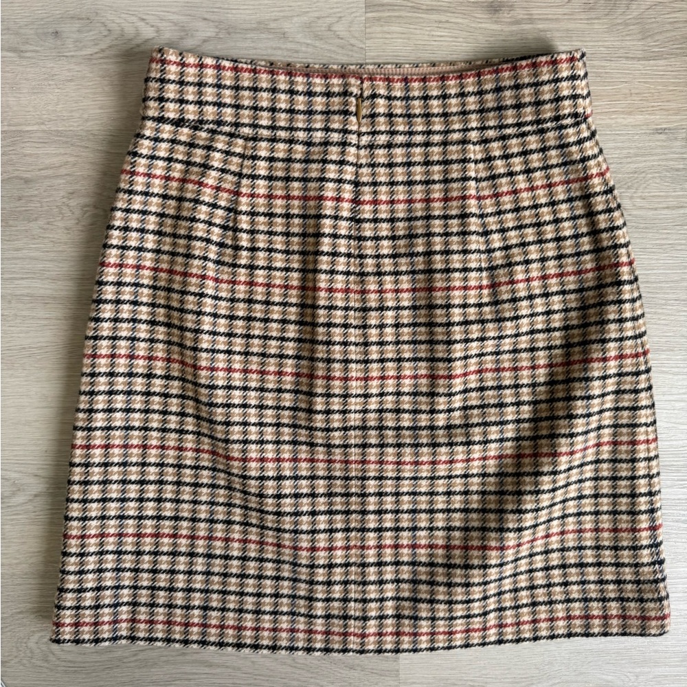 NWT J. Crew Plaid Women's Mini Skirt in Tan, Red, black checks Size 0 Fair Trade - Picture 3 of 9